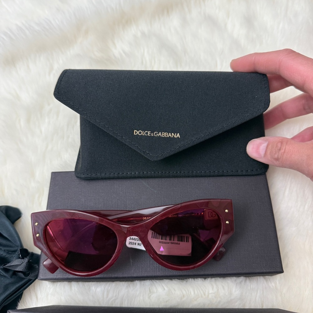 DOLCE&GABBANA DG4480 sunglasses new with tags - Picture 5 of 7